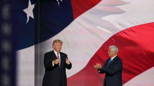 Трамп внушает ужас чиновникам НАТО: альянс боится тотального раскола