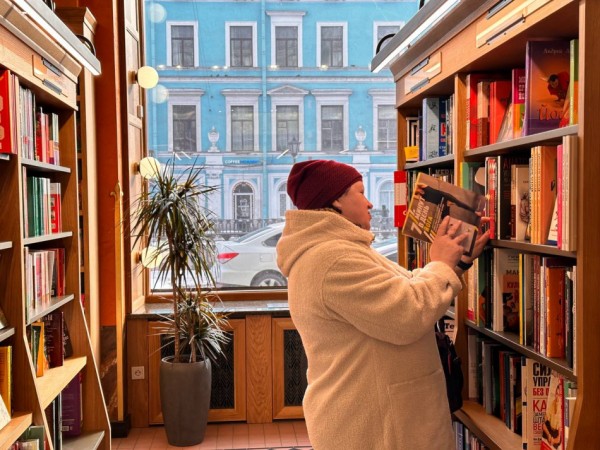 5 главных книжных новинок весны: от постапокалиптического триллера до истории речного флота