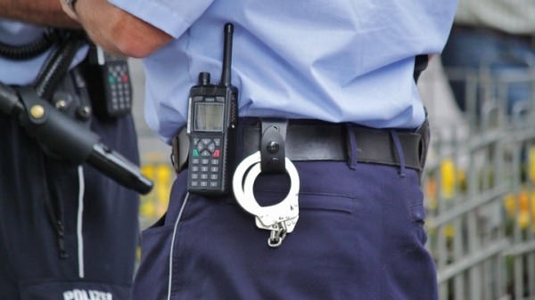 В Гатчине задержали предпринимателя, легализовавшего сотни мигрантов