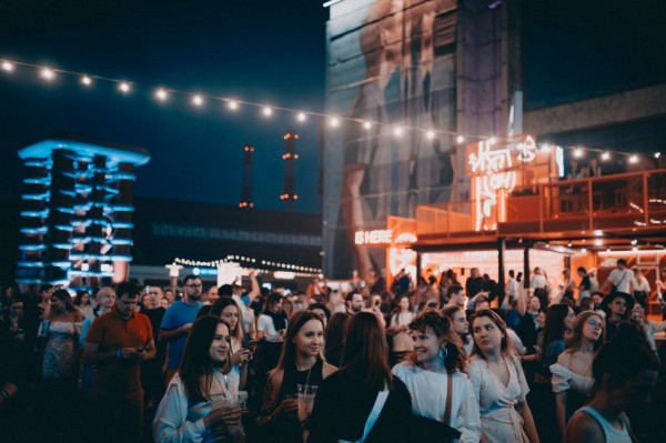 Lendoc Film Festival, «Морская» вечеринка и фестиваль «Фортолет»: куда пойти в Петербурге 23 – 29 августа Lendoc Film Festival, «Морская» вечеринка и фестиваль «Фортолет»: куда пойти в Петербурге 23 – 29 августа