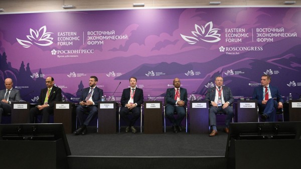 Бисен: развитие Россией Северного морского пути обеспечит Индии связь с Арктикой Бисен: развитие Россией Северного морского пути обеспечит Индии связь с Арктикой