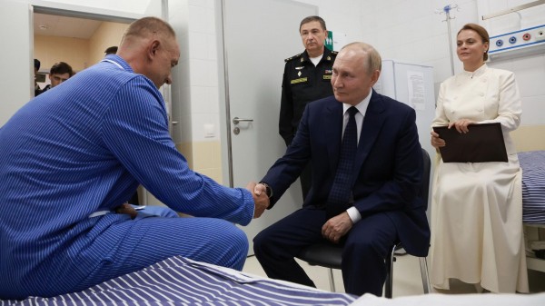 Подполковник Данилов выразил надежду на отпуск после лечения в госпитале Подполковник Данилов выразил надежду на отпуск после лечения в госпитале