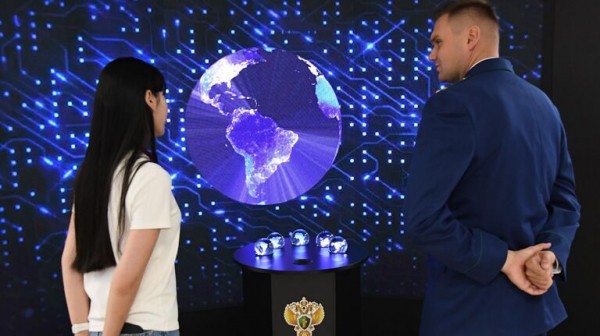 Бисен: развитие Россией Северного морского пути обеспечит Индии связь с Арктикой Бисен: развитие Россией Северного морского пути обеспечит Индии связь с Арктикой