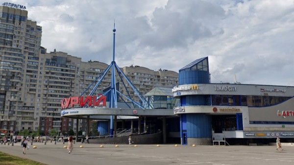 Баловство в ТЦ «Меркурий» привело подростка на больничную койку с серьезными травмами Баловство в ТЦ «Меркурий» привело подростка на больничную койку с серьезными травмами