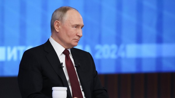 Путин заявил о рисках для прибрежных городов РФ из-за таяния вечной мерзлоты