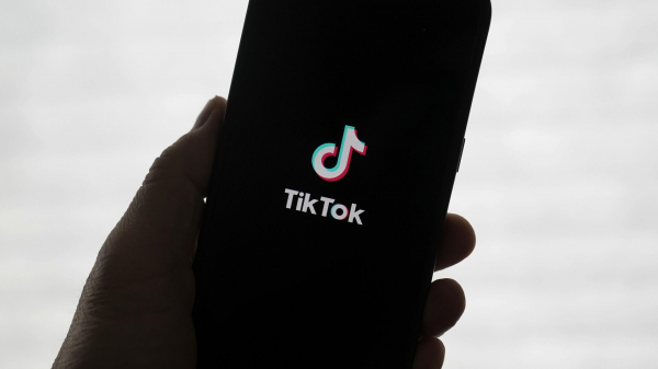 Россияне пожаловались на сбой в работе TikTok
