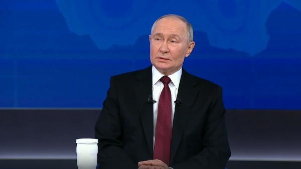 Путин дал мигрантам время на легализацию до сентября