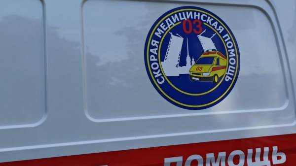 В Колпино мужчина избил фельдшера во время оказания помощи его супруге В Колпино мужчина избил фельдшера во время оказания помощи его супруге