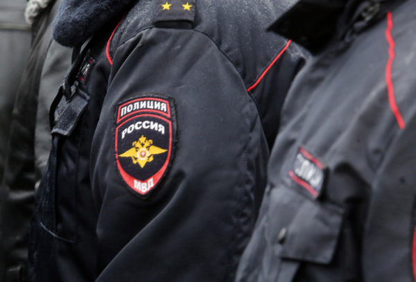Двое молодых людей задержаны за стрельбу на Исаакиевской площади