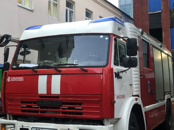 В Выборге возбудили уголовное дело по факту ночного поджога двух иномарок на улице Сухова В Выборге возбудили уголовное дело по факту ночного поджога двух иномарок на улице Сухова