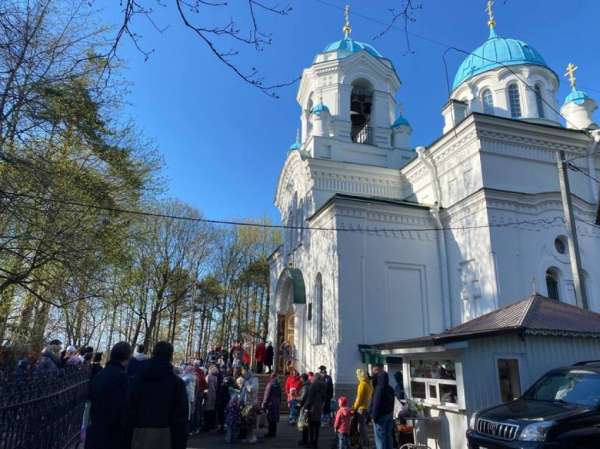 Успение Пресвятой Богородицы в 2025 году отмечают 28 августа: традиции и приметы праздника